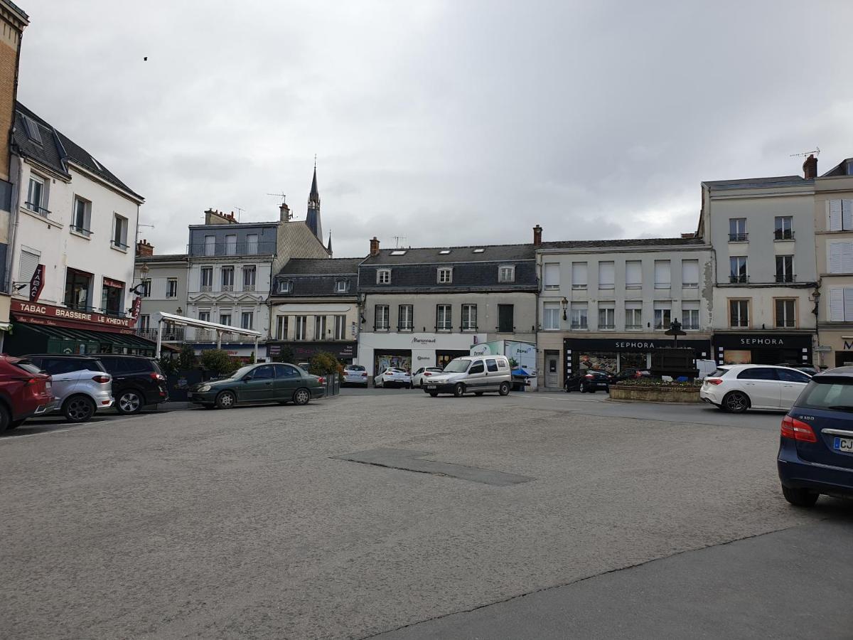 Appartement Hyper-Centre Epernay Avec Sauna Et Parking Prive 外观 照片